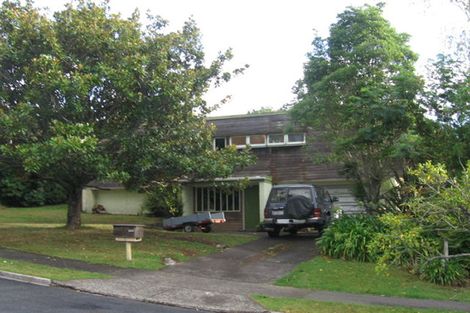 Photo of property in 5 Gretel Place, Hillcrest, Auckland, 0627