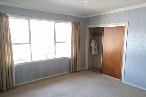 Photo of property in 39 Wai-iti Crescent, Woburn, Lower Hutt, 5010