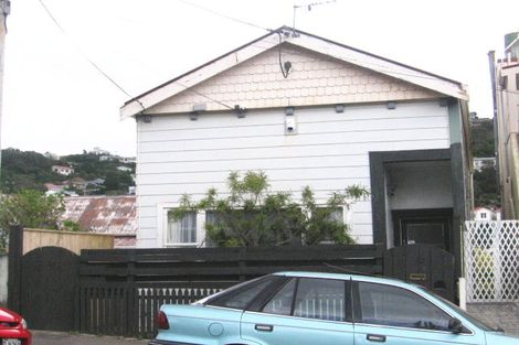 Photo of property in 10 Harrison Street, Brooklyn, Wellington, 6021