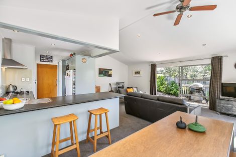 Photo of property in 60 Alexander Avenue, Torbay, Auckland, 0630