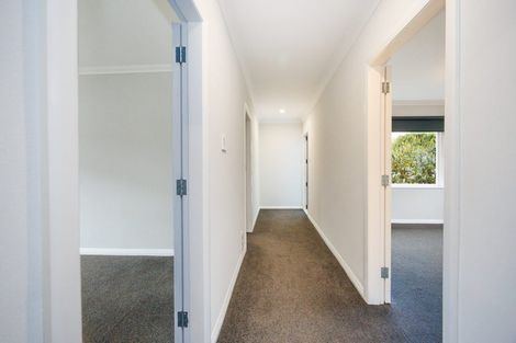Photo of property in 7 Stirling Crescent, Hokowhitu, Palmerston North, 4410