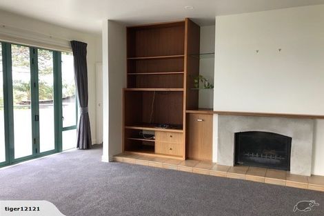 Photo of property in 2/61 Beresford Street, Bayswater, Auckland, 0622