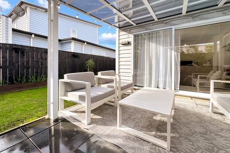 Photo of property in 51a Gills Road, Bucklands Beach, Auckland, 2014