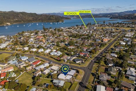 Photo of property in 51a Cook Drive, Whitianga, 3510