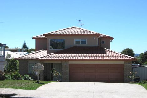 Photo of property in 16a Kokiri Street, Te Atatu South, Auckland, 0610