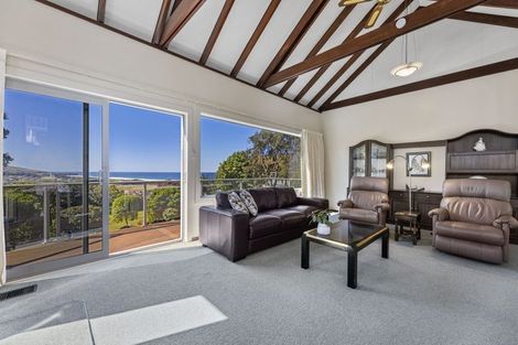 Photo of property in 113 Easther Crescent, Kew, Dunedin, 9012