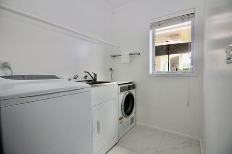 Photo of property in 76 Leeward Drive, Whitianga, 3510