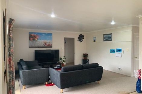 Photo of property in 3 Magellan Rise, Flagstaff, Hamilton, 3210