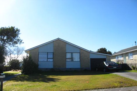 Photo of property in 13 Stirling Drive, Greymouth, 7805