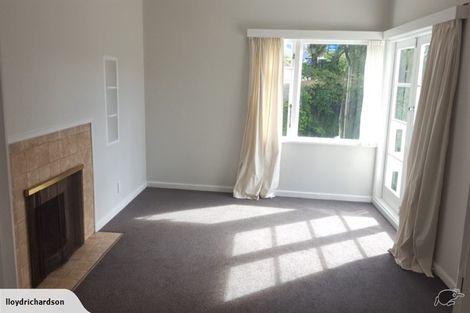 Photo of property in 12 Lytton Street, Wadestown, Wellington, 6012