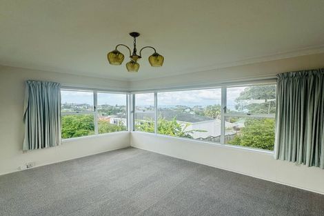 Photo of property in 17 Toroa Street, Torbay, Auckland, 0630