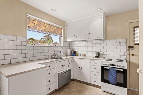 Photo of property in 1/9 Kawau Crescent, Bromley, Christchurch, 8062