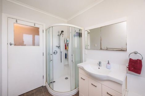 Photo of property in 66 Keeling Street, West End, Palmerston North, 4412