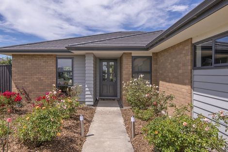Photo of property in 4 Bellbird Place, Rolleston, 7614