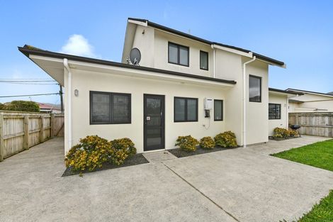 Photo of property in 1b Randwick Crescent, Moera, Lower Hutt, 5010