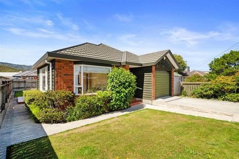 Photo of property in 1066a High Street, Avalon, Lower Hutt, 5011
