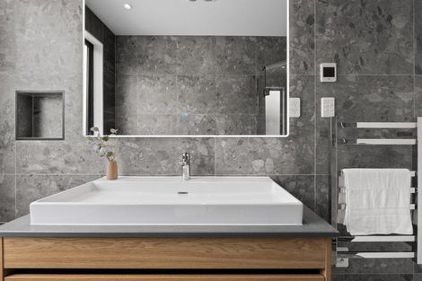 Photo of property in 8 Kumukumu Road, Long Bay, Auckland, 0630