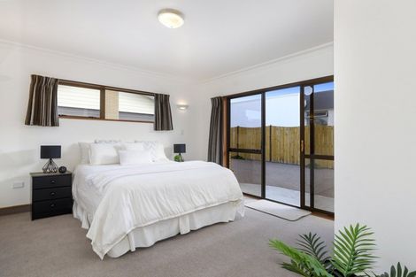 Photo of property in 269 Beach Road, Matua, Tauranga, 3110