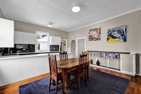 Photo of property in 255 Princes Street, Hawera, 4610