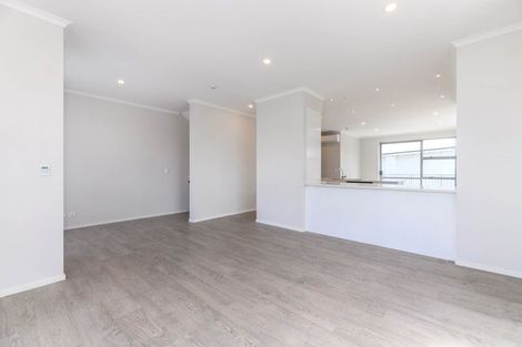 Photo of property in 1/4 Velma Road, Hillcrest, Auckland, 0627