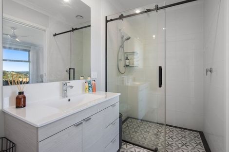 Photo of property in 192f Ongare Point Road, Tahawai, Katikati, 3170