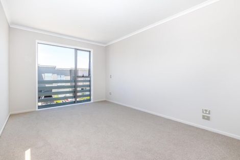 Photo of property in 9 Weta Road, Hobsonville, Auckland, 0616