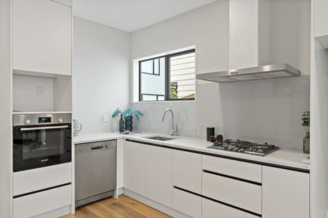 Photo of property in 24b Poinsettia Place, Henderson, Auckland, 0610