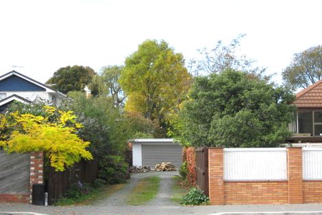 Photo of property in 92b Clyde Road, Ilam, Christchurch, 8041