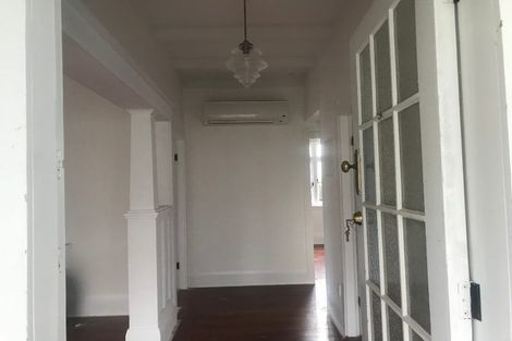 Photo of property in 28 Lloyd Avenue, Mount Albert, Auckland, 1025