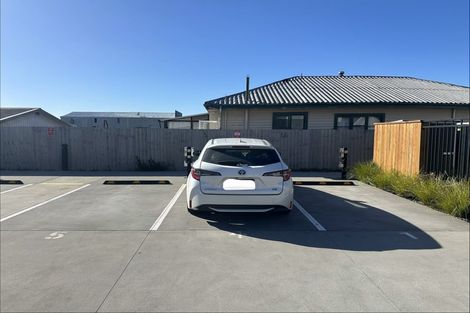 Photo of property in 5/241 Lincoln Road, Addington, Christchurch, 8024