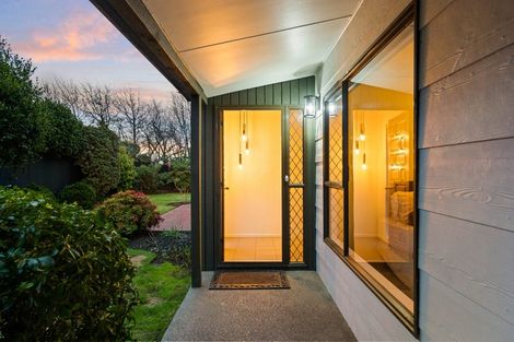 Photo of property in 72 Sarabande Avenue, Redwood, Christchurch, 8051