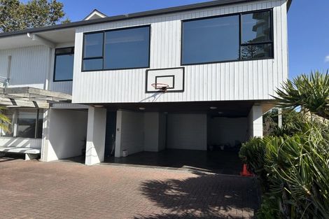 Photo of property in 30 Sylvan Park Avenue, Milford, Auckland, 0620