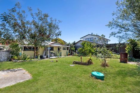 Photo of property in 13 Beach Street, Tangimoana, 4822