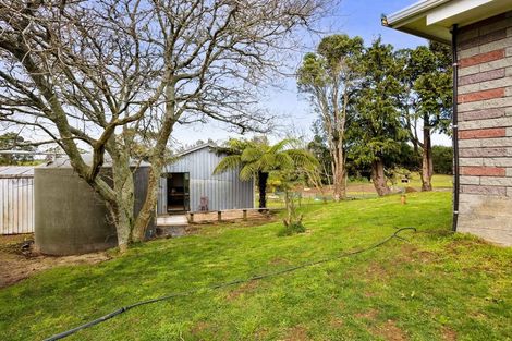 Photo of property in 2745 Opunake Road, Te Kiri, Opunake, 4682