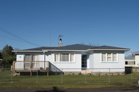 Photo of property in 3 Kerry Place, Papakura, 2110