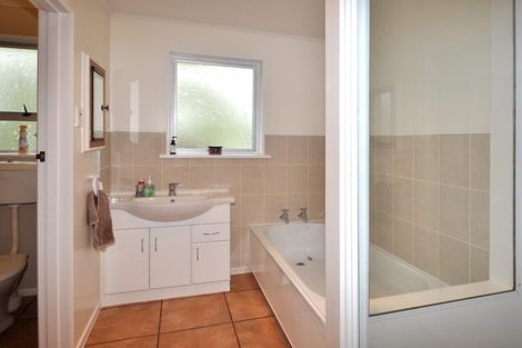 Photo of property in 10 Owen Place, Springlands, Blenheim, 7201