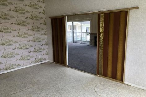 Photo of property in 22 Sunnyview Drive, Brown Owl, Upper Hutt, 5018