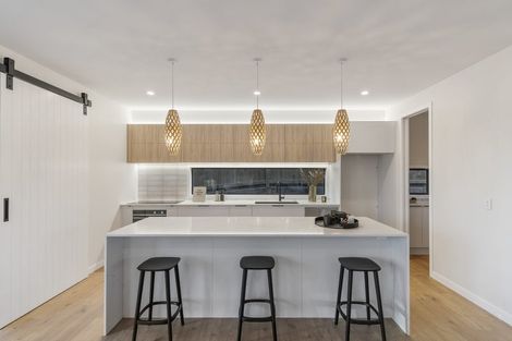 Photo of property in 37 Elliot Street, Riverhead, 0820