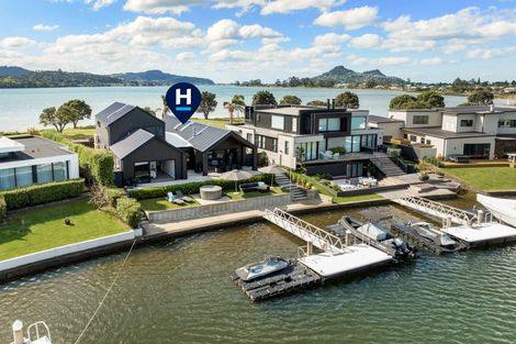 Photo of property in 126 Waterways Parade, Pauanui, Hikuai, 3579
