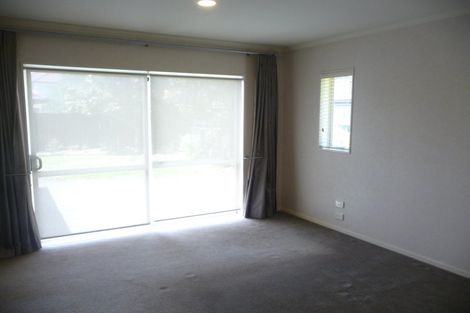 Photo of property in 6 Pennygale Close, Flat Bush, Auckland, 2016