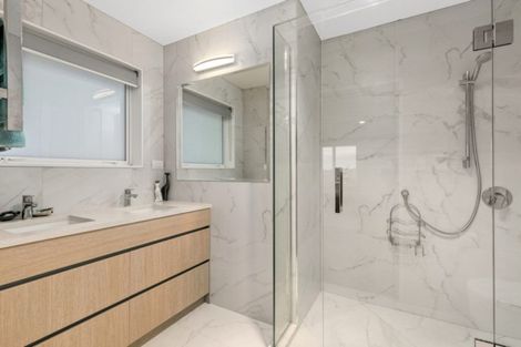 Photo of property in 2 Arriere Lane, Silverdale, 0932