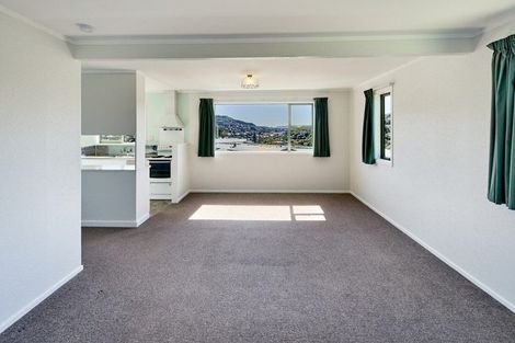 Photo of property in 1a Sunrise Boulevard, Tawa, Wellington, 5028