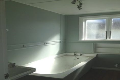 Photo of property in 243 Rutherford Street, Nelson South, Nelson, 7010