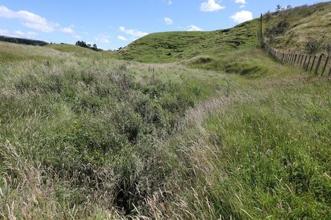 Photo of property in 50 Highland View Drive, Tokomaru, Palmerston North, 4474