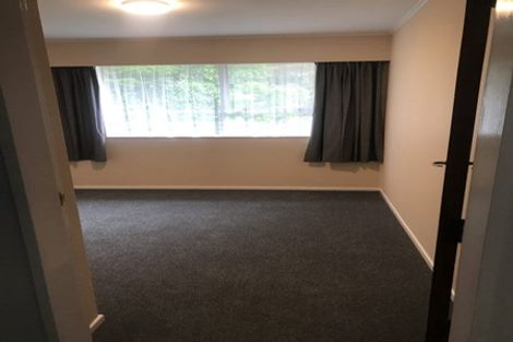 Photo of property in 3 Cyril Way, Paparangi, Wellington, 6037