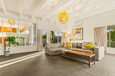 Photo of property in 68b Te Atatu Road, Te Atatu South, Auckland, 0610