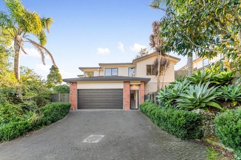 Photo of property in 18 Mckinley Road, Sunnyvale, Auckland, 0612