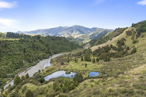 Photo of property in 1 Takapari Road, Pohangina, Ashhurst, 4884