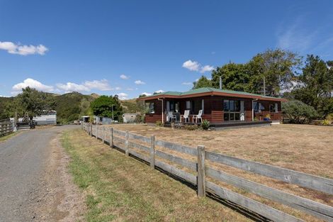 Photo of property in 222 Rayner Road, Huntly, 3700