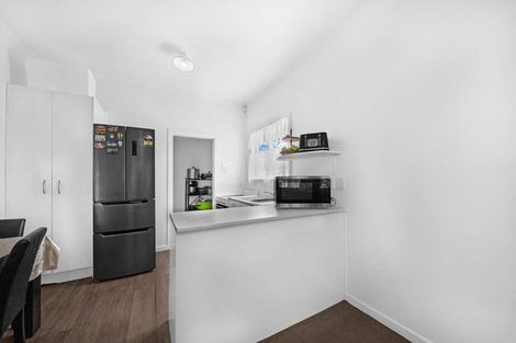 Photo of property in 12 Gordon Road, Papatoetoe, Auckland, 2025